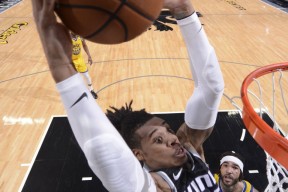 Yabo sports-萨克拉门托国王发布备战花絮，国际比赛日强势反弹，全明星赛任务艰巨，纪律约束更严格的简单介绍-Yabo sports